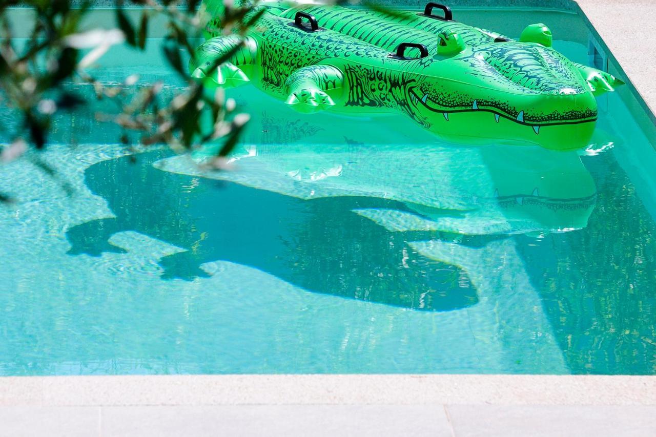 Отель Elies Aesthetic Living Nea Iraklitsa Экстерьер фото