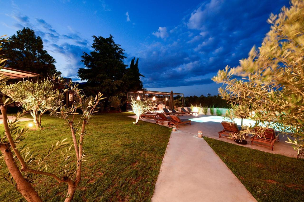 Отель Elies Aesthetic Living Nea Iraklitsa Экстерьер фото
